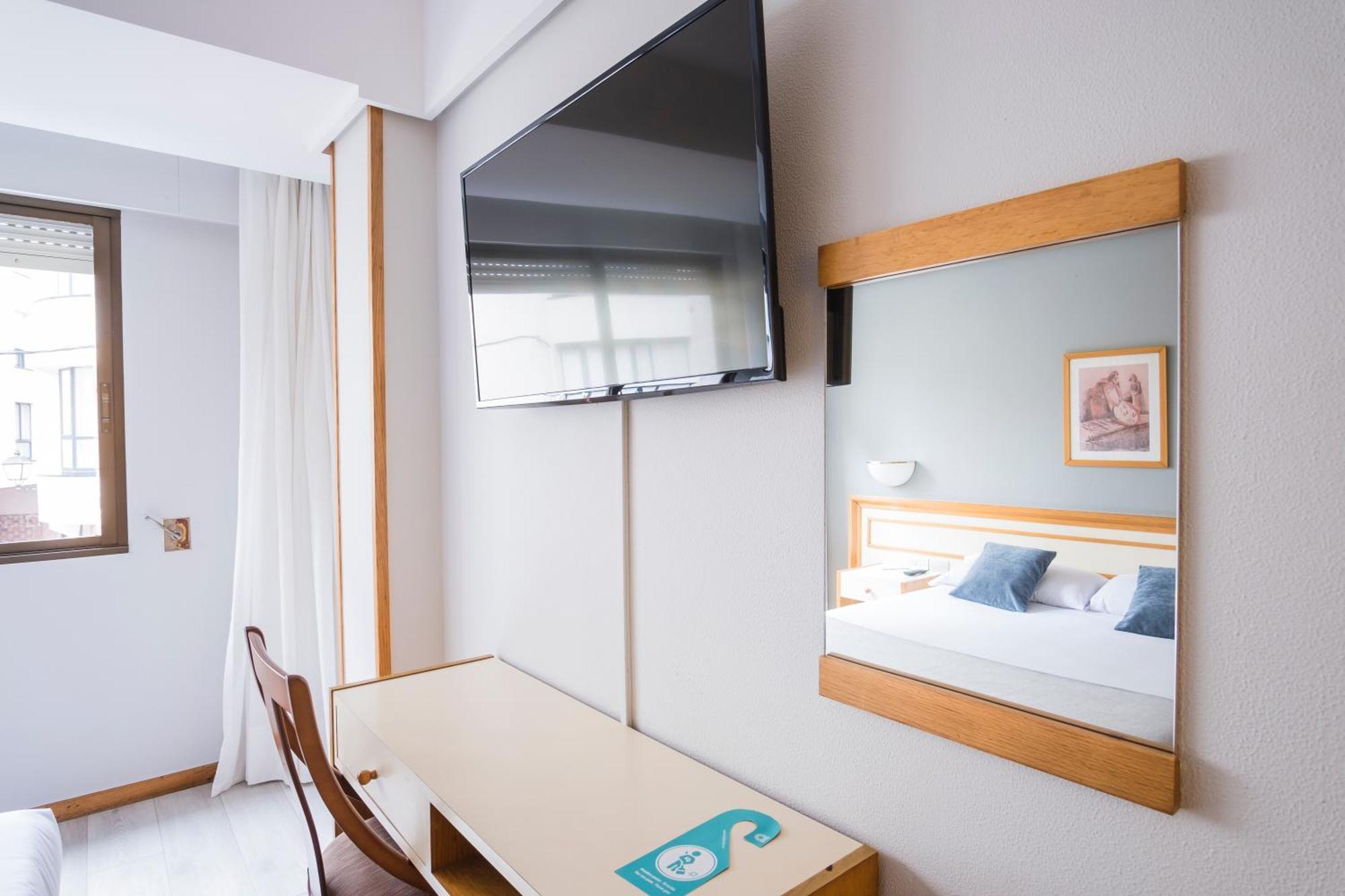 Hotel Alda بويرو المظهر الخارجي الصورة