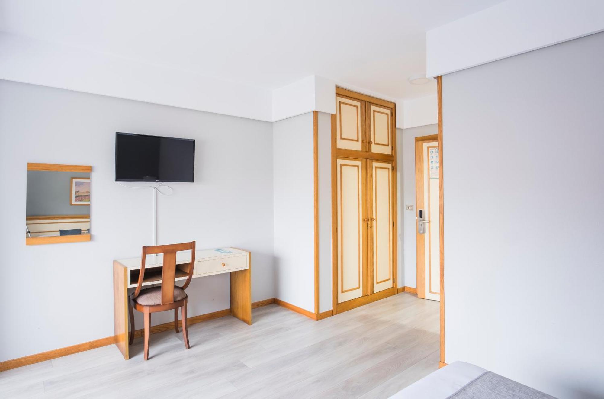 Hotel Alda بويرو المظهر الخارجي الصورة